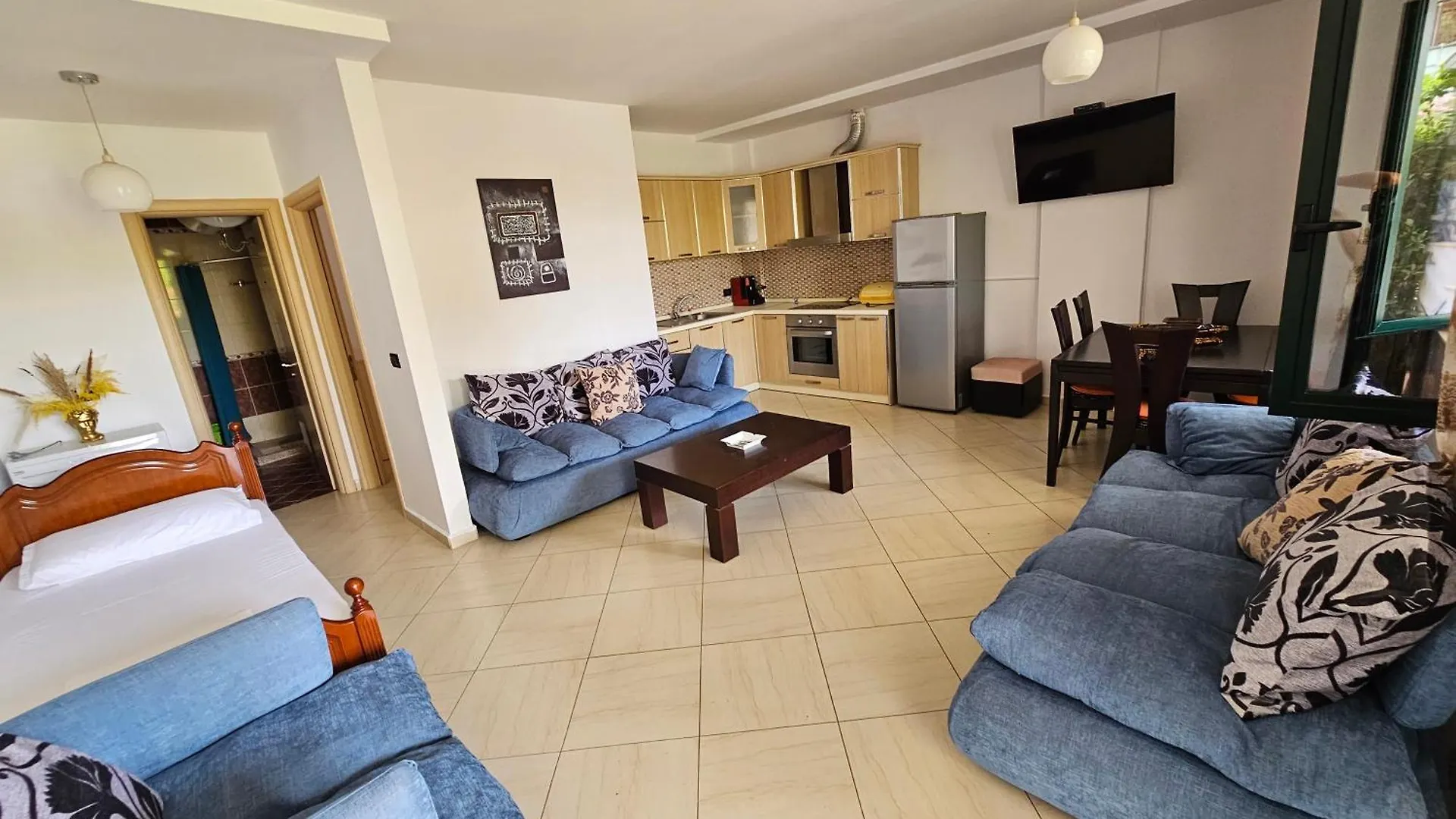 Molla Garden Apartment Golem  0*, Golem (Tirana) Albania